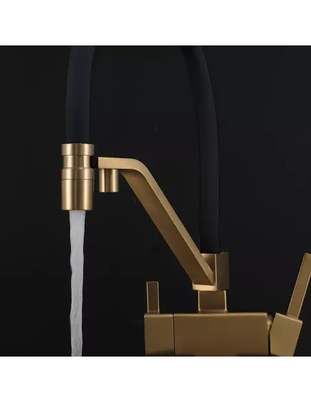 Смеситель для кухни с подключением к фильтру Gappo G4395-63, сатин золотой, черный