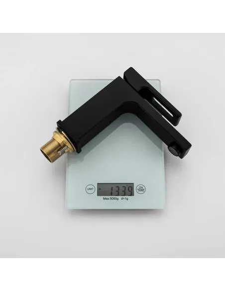 Смеситель для умывальника Gappo G1017-6, черный, однорычажный