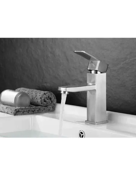 Смеситель для умывальника Wezer PRO1-02 из нержавеющей стали