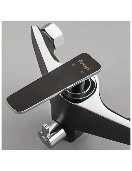 Змішувач для ванни Frap F2257 із душовим набором, чорний.