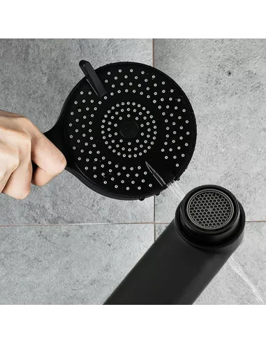 Змішувач для ванни F2267-6 із душовим набором, чорний.