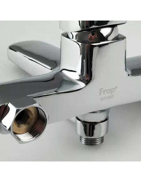 Смеситель для ванны Frap F3260 с душевым набором, хром Смеситель для ванны Frap F3260 с душевым набором, хром