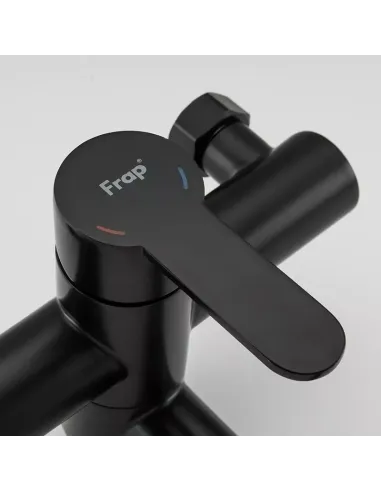 Смеситель для ванны Frap F32801-6 с душевым набором, черный