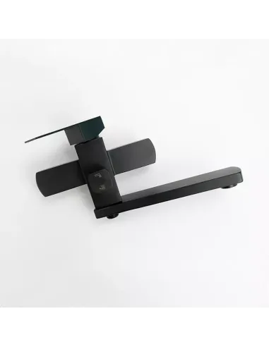 Смеситель для ванны Frap F32802-6 с душевым набором, черный