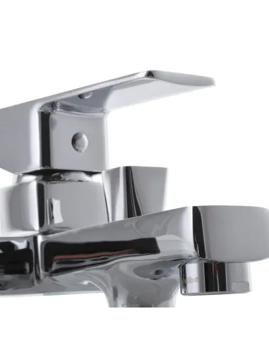 Змішувач для ванни Haiba Kubus 009 HB0798 з душовим набором