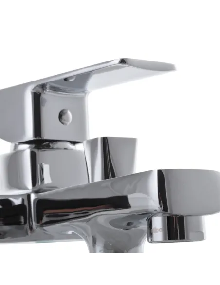 Змішувач для ванни Haiba Kubus 009 HB0798 з душовим набором