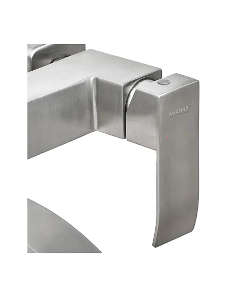 Смеситель для ванны Mixxus AMAX 009 Euro с душевым набором