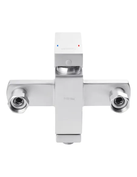 Змішувач для ванни Kroner KRP Edelstahl Kubus - ESG060 з душовим набором. Змішувач для ванни Kroner KRP Edelstahl Kubus - ESG060 з душовим набором.