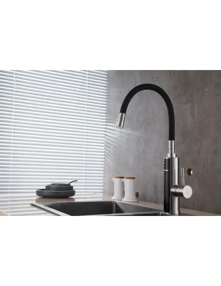 Змішувач для кухні Mixxus Electra 470-EF, з підігрівом води, гнучкий вилив