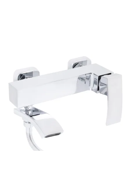 Смеситель для ванны Q-Tap Swan Cascada QTSWA260CRM45565 Chrome с душевым набором