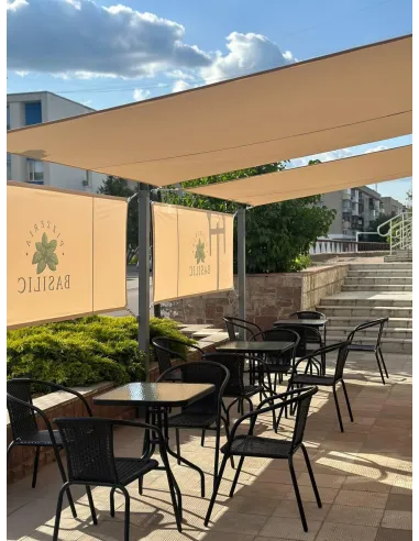 Тент-навес для терассы из сетки КТУ 5х5 метров, тень 90%, бежевый