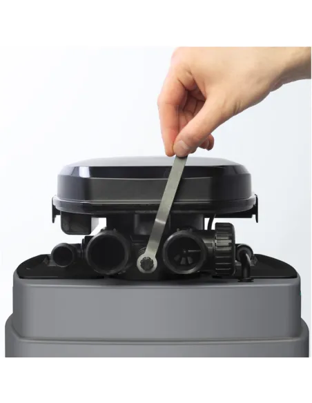 Пом`якшувач води кабінетного типу Ecosoft Anthracite Azure 370