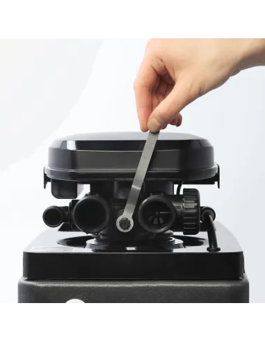 Умягчитель воды кабинетного типа Ecosoft Pink 150