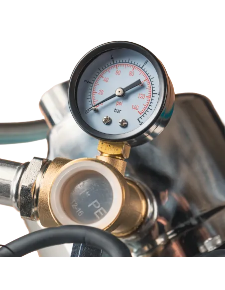 Насосная станция Leo 775313/50 1,0 кВт, напор 44 м, корпус нерж, бак 50 литров